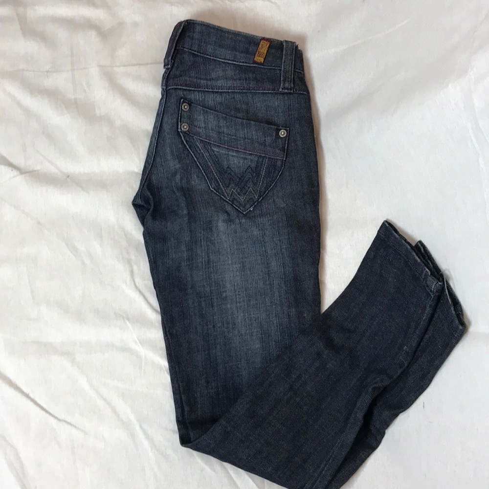 Stylish Skinny Jeans